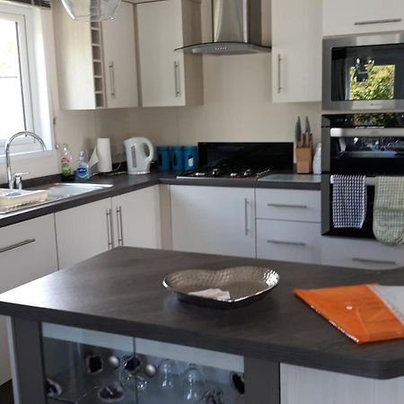 Luxury 6 Berth Lodge At Quince 10 Ferndown Buitenkant foto